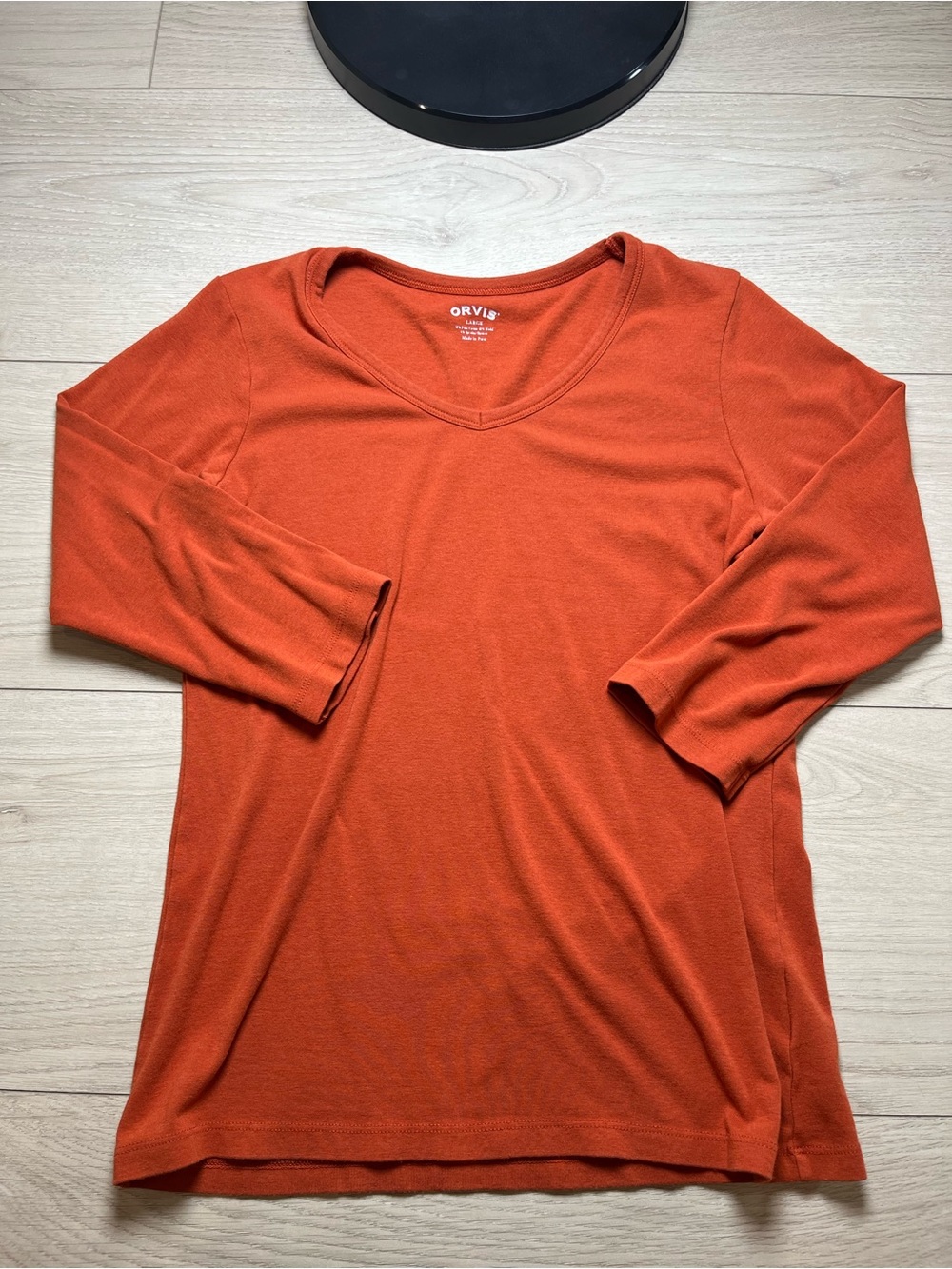 Orvis Women's Orange  V-Neck 3/4 Sleeve T-Shirt Size large